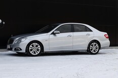 Mercedes-Benz E 350 CDI BE A, vm. 2010, 365 tkm (3 / 21)