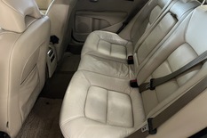 Volvo S80 2,0D, vm. 2009, 372 tkm (7 / 17)