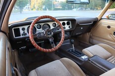 Pontiac Firebird Trans AM 4,9 Turbo V8 Coupe  Automaatti - Harvinaisuus!! Juuri katsastettu!!, vm. 1981, 84 tkm (15 / 29)