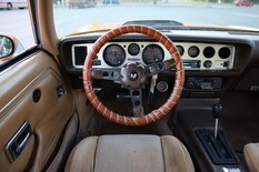 Pontiac Firebird Trans AM 4,9 Turbo V8 Coupe  Automaatti - Harvinaisuus!! Juuri katsastettu!!, vm. 1981, 84 tkm (16 / 29)