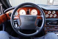 Bentley Arnage 6,8 V8 AT 4d - Juuri katsastettu Klassikko!!, vm. 2001, 57 tkm (10 / 22)
