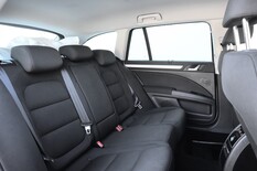 Skoda Superb Combi 2,0 TDI 140 Ambition Edition DSG Autom., vm. 2015, 187 tkm (14 / 16)