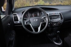 Hyundai i20 5d 1,2 5MT Classic, vm. 2013, 150 tkm (8 / 13)