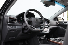 Hyundai IONIQ electric Comfort Business, vm. 2017, 67 tkm (12 / 26)