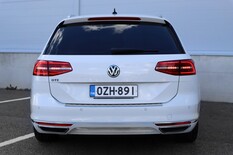 Volkswagen Passat Variant GTE Plug-In Hybrid 160 kW (218 hv) DSG-automaatti, vm. 2018, 62 tkm (7 / 23)