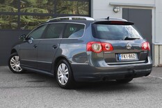 Volkswagen Passat Variant Highline 2,0 TDI 125 kW (170 hv) BlueMotion Technology 4MOTION DSG-aut, vm. 2010, 181 tkm (6 / 19)