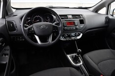 Kia Rio 1,2 ISG LX 5D EcoDynamics, vm. 2013, 216 tkm (8 / 10)