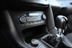 Ford Focus 1,0 EcoBoost 125 hv Start/Stop M6 Edition Wagon, vm. 2017, 124 tkm (12 / 15)