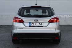 Ford Focus 1,0 EcoBoost 125 hv Start/Stop M6 Edition Wagon, vm. 2017, 124 tkm (5 / 15)