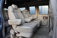 Chevrolet Chevy Van Explorer  Luxus Bussi  5.3 V8 Automaatti 6Hl, vm. 2004, 132 tkm (10 / 16)