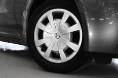 Toyota Avensis 1,6 Valvematic Terra Edition Wagon, vm. 2011, 212 tkm (5 / 8)