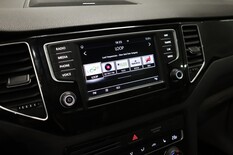 Volkswagen Golf Sportsvan Highline 1,6 TDI 81 kW (110 hv) DSG-automaatti, vm. 2016, 139 tkm (11 / 15)