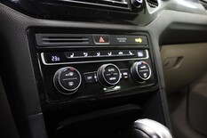 Volkswagen Golf Sportsvan Highline 1,6 TDI 81 kW (110 hv) DSG-automaatti, vm. 2016, 139 tkm (13 / 15)