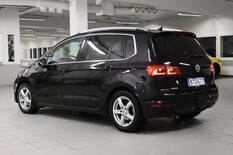 Volkswagen Golf Sportsvan Highline 1,6 TDI 81 kW (110 hv) DSG-automaatti, vm. 2016, 139 tkm (4 / 15)