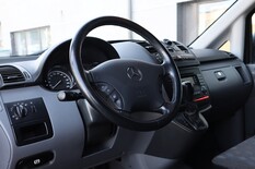 Mercedes-Benz Vito VITO 111 CDI Yksikerroksinen (CA) 4ov 2148cm3 A, vm. 2007, 377 tkm (7 / 12)