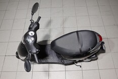 Piaggio ZIP , vm. 2022, 3 tkm (5 / 12)