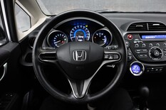 Honda Jazz 5D Hybrid Comfort, vm. 2015, 118 tkm (9 / 20)