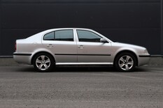 Skoda Octavia OCTAVIA Sedan (AA) 4ov 1390cm3, vm. 2007, 163 tkm (5 / 24)