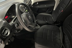 Volkswagen up! move up! 1,0 55 kW (75 hv) automatisoitu vaihteisto ASG 4-ovinen, vm. 2014, 136 tkm (7 / 20)