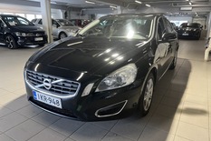 Volvo S60 D2 Momentum Business aut, vm. 2013, 417 tkm (1 / 12)