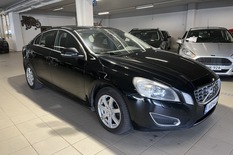 Volvo S60 D2 Momentum Business aut, vm. 2013, 417 tkm (2 / 12)
