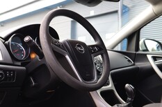 Opel Astra 5-ov Enjoy 1,4 Turbo Ecotec 103kW MT6, vm. 2010, 170 tkm (11 / 24)