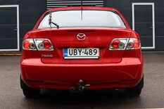 Mazda Mazda6 4D MAZDA6 HATCHBACK 2.0-GG14F2/268, vm. 2005, 220 tkm (5 / 13)