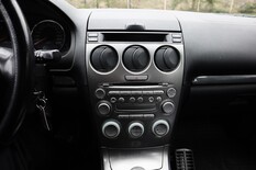 Mazda Mazda6 4D MAZDA6 HATCHBACK 2.0-GG14F2/268, vm. 2005, 220 tkm (9 / 13)