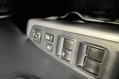 Mitsubishi Outlander 2,0 DID Intense+ Limited Business, vm. 2009, 351 tkm (12 / 18)