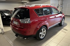 Mitsubishi Outlander 2,0 DID Intense+ Limited Business, vm. 2009, 351 tkm (4 / 18)