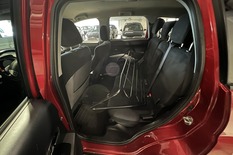 Mitsubishi Outlander 2,0 DID Intense+ Limited Business, vm. 2009, 351 tkm (7 / 18)
