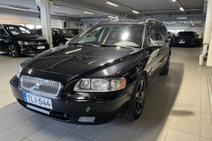 Volvo V70 2,5T Momentum Geartronic BUSINESS, vm. 2006, 336 tkm (1 / 15)