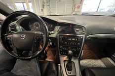Volvo V70 2,5T Momentum Geartronic BUSINESS, vm. 2006, 336 tkm (8 / 15)