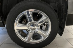 CHEVROLET Suburban LTZ Flexfuel 7 hl, vm. 2011, 339 tkm (26 / 26)