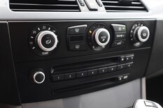 BMW 520 E61 Touring, vm. 2008, 345 tkm (14 / 24)