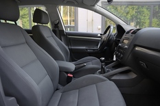 Volkswagen Golf 2,0 TDI 103 kW PowerDiesel 4MOTION Sportline 4d, vm. 2006, 278 tkm (11 / 19)