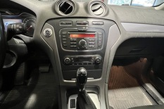 Ford Mondeo 2,0 TDCi 140hv PowerShift Titanium Business A6 Wagon, vm. 2012, 370 tkm (10 / 14)