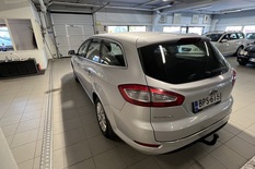 Ford Mondeo 2,0 TDCi 140hv PowerShift Titanium Business A6 Wagon, vm. 2012, 370 tkm (5 / 14)