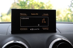 Audi A3 Sportback g-tron Business 1,4 TFSI CNG 81 kW S tronic, vm. 2015, 189 tkm (11 / 25)
