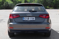 Audi A3 Sportback g-tron Business 1,4 TFSI CNG 81 kW S tronic, vm. 2015, 189 tkm (6 / 25)