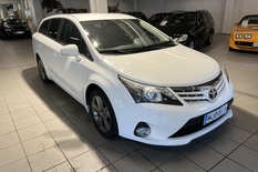 Toyota Avensis 2,0 D-4D DPF Active Wagon, vm. 2014, 262 tkm (2 / 10)