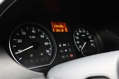 Dacia Logan MCV e4 1,6 16V Hi-Flex 105hv 5MT 7p Ambiance, vm. 2010, 230 tkm (9 / 27)