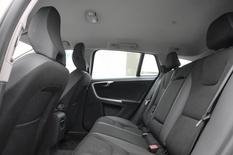 Volvo V60 1,6D DRIVe Momentum, vm. 2011, 299 tkm (18 / 22)