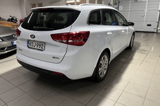 Kia cee'd 1,0 ISG 100hv Edition 7 SW EcoDynamics, vm. 2017, 84 tkm (4 / 11)