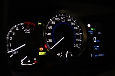 Toyota Corolla Touring Sports 1,8 Hybrid Life Business, vm. 2022, 147 tkm (9 / 17)