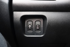 Mitsubishi Lancer STW 1,6 Invite, vm. 2008, 117 tkm (17 / 25)