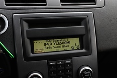 Volvo C30 1,6 Kinetic man, vm. 2010, 186 tkm (14 / 23)