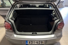 Volkswagen Polo Comfortline 1,4 59 kW 4d, vm. 2007, 153 tkm (8 / 9)