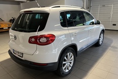 Volkswagen Tiguan Sport & Style 1,4 TSI 110 kW 4MOTION, vm. 2010, 235 tkm (4 / 20)