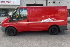 Ford Transit 300S 2,2TDCi 115 N1 Van FWD 4,36 Matala, vm. 2009, 420 tkm (3 / 11)